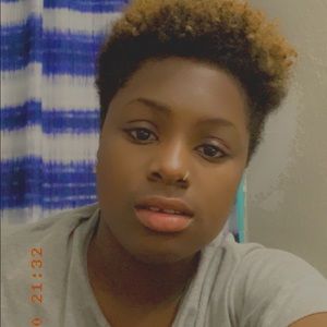 Meet your Posher, Collins